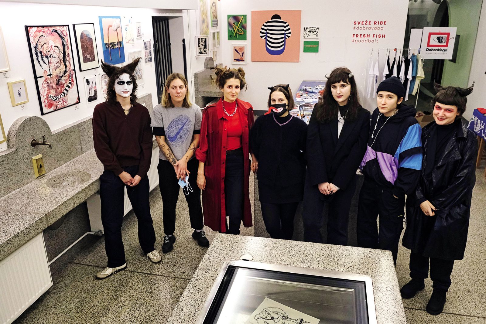 Umetniški kolektiv Podmladek: Sveže ribe, Galerija DobraVaga, LJ | Janez Zalaznik