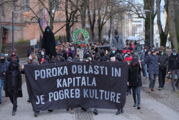 FOTOGALERIJA: Pogreb kulture