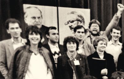 Janez Janša je bil leta 1982 prisilno izvoljen v predsedstvo Zveze socialistične mladine Slovenije.