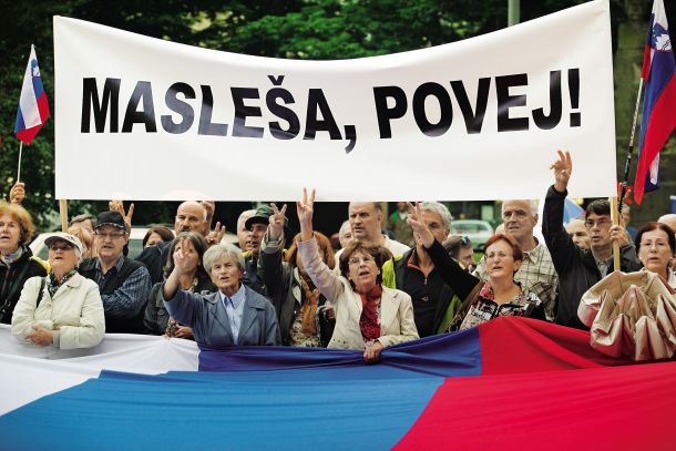 Vrhovni sodnik Branko Masleša stranki SDS, njihovim sopotnikom in vztrajnikom že desetletje predstavlja simbol vsega, kaj vse naj bi bilo narobe s sodstvom v Sloveniji, resnica in manipulacije jih ne zanimajo /