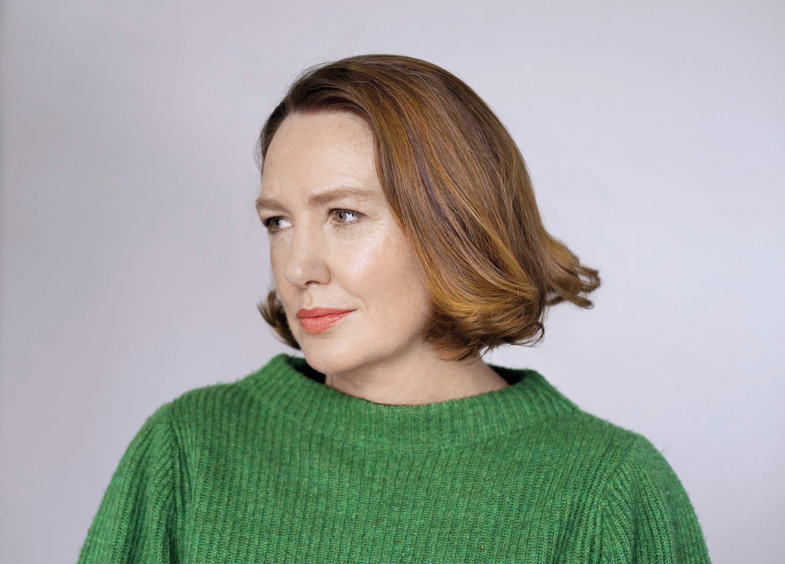 Paula Hawkins