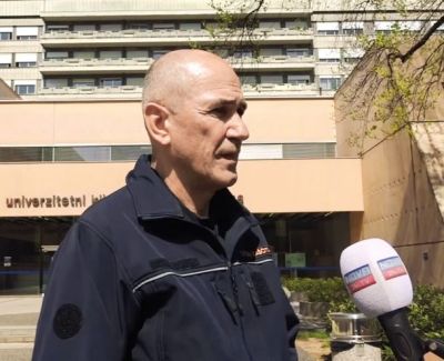 Tviti Janeza Janša so vzbudili tudi pozornost evropskih institucij, ki prav tako menijo, da je odnos slovenskega predsednika vlade do novinark in novinarjev nesprejemljiv