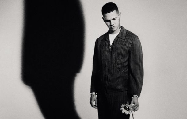 Slowthai na plošči TYRON pokaže nežnejšo plat in razgali svojo krhkost. 