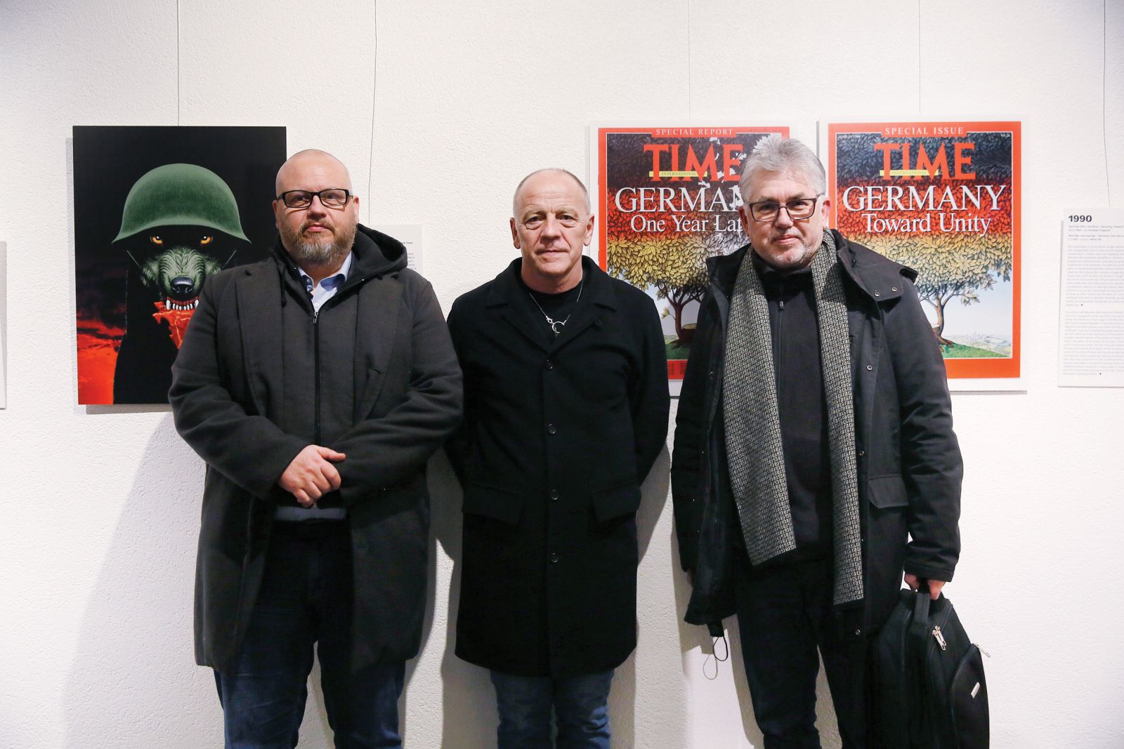 Mirko Ilić: Iz zgodovine človeške neumnosti – Oblikovalska zgodovina sveta; Radovan Arnold, avtor in Miran Mohar, Mestna hiša, LJ | Borut Krajnc