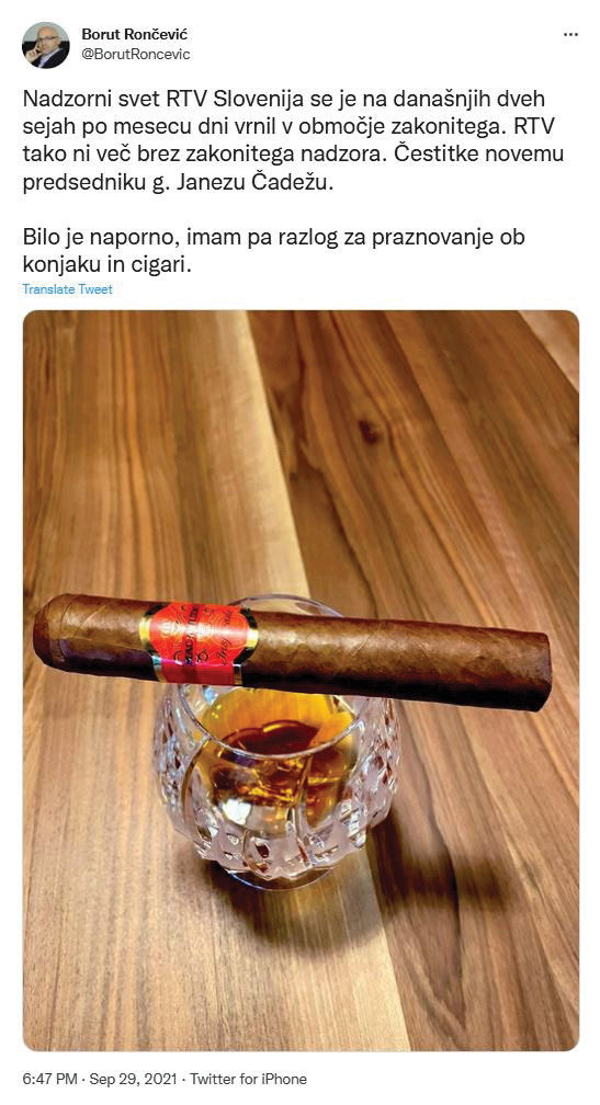 Rončević je politično preverjen in zvest kader. V enem izmed lanskih tvitov se je pohvalil, da je s pravnimi zvijačami uspel ubraniti neodvisnost RTV. Nekaj mesecev kasneje je postal predsednik nadzornega sveta RTV Slovenija.