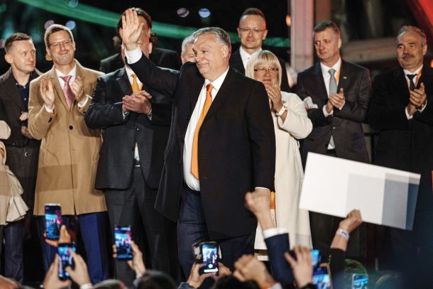 Zakaj je spet zmagal Orbán?