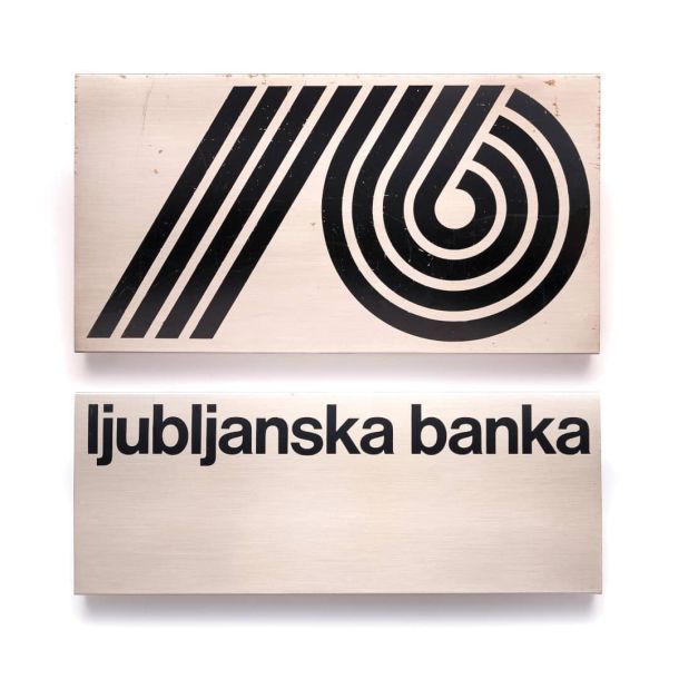 Eno najpomembnejših Skalarjevih del je kompleksno oblikovanje celostne grafične podobe Ljubljanske banke s sodobno grafično rešitvijo, sistemskim pristopom in celostnim obvladovanjem vidnih sporočil banke. (iz zbirke MAO, Ljubljana)