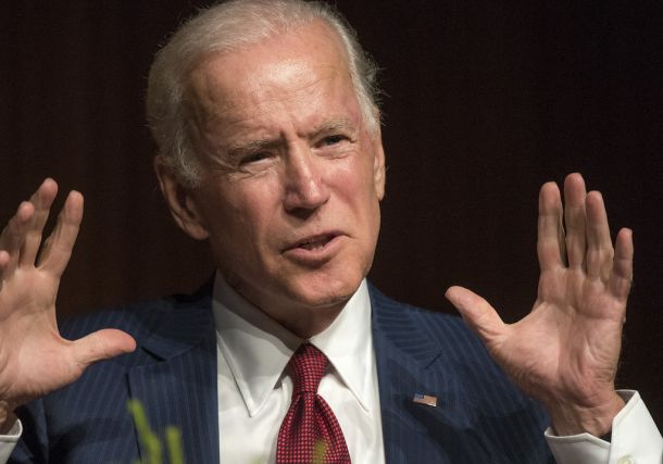 Ameriški predsednik Joe Biden doslej še ni odpravil ukrepov, ki jih je proti Kubi uvedel Trump.