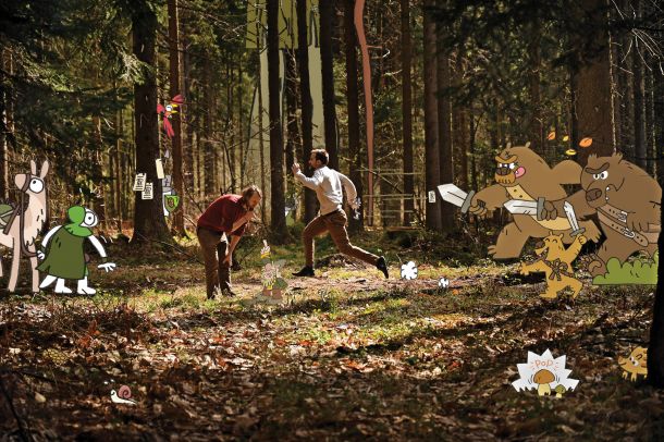 Junaki risoromana Tik je šel v gozd po drva (od leve proti desni): antropomorfni kuščar Tik in njegova alpaka, Miha Ha (ilustracija), Ram Cunta (zgodba) in medvedji razbojniki 