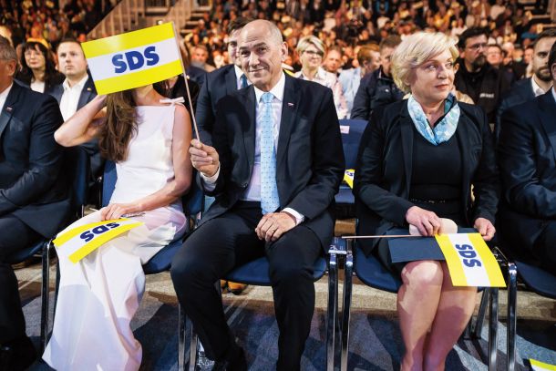 Janez Janša na volilni konvenciji SDS v Medvodah 19. aprila 