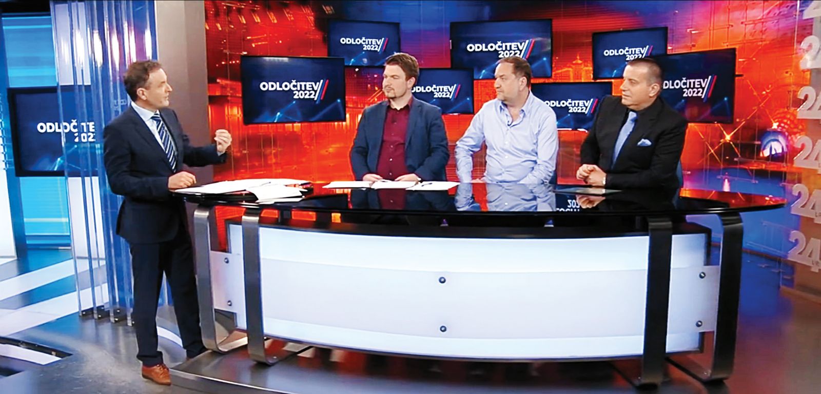 Uroš Slak (levo) in Joc Pečečnik (desno) goreče izganjata Levico iz bodoče koalicije.