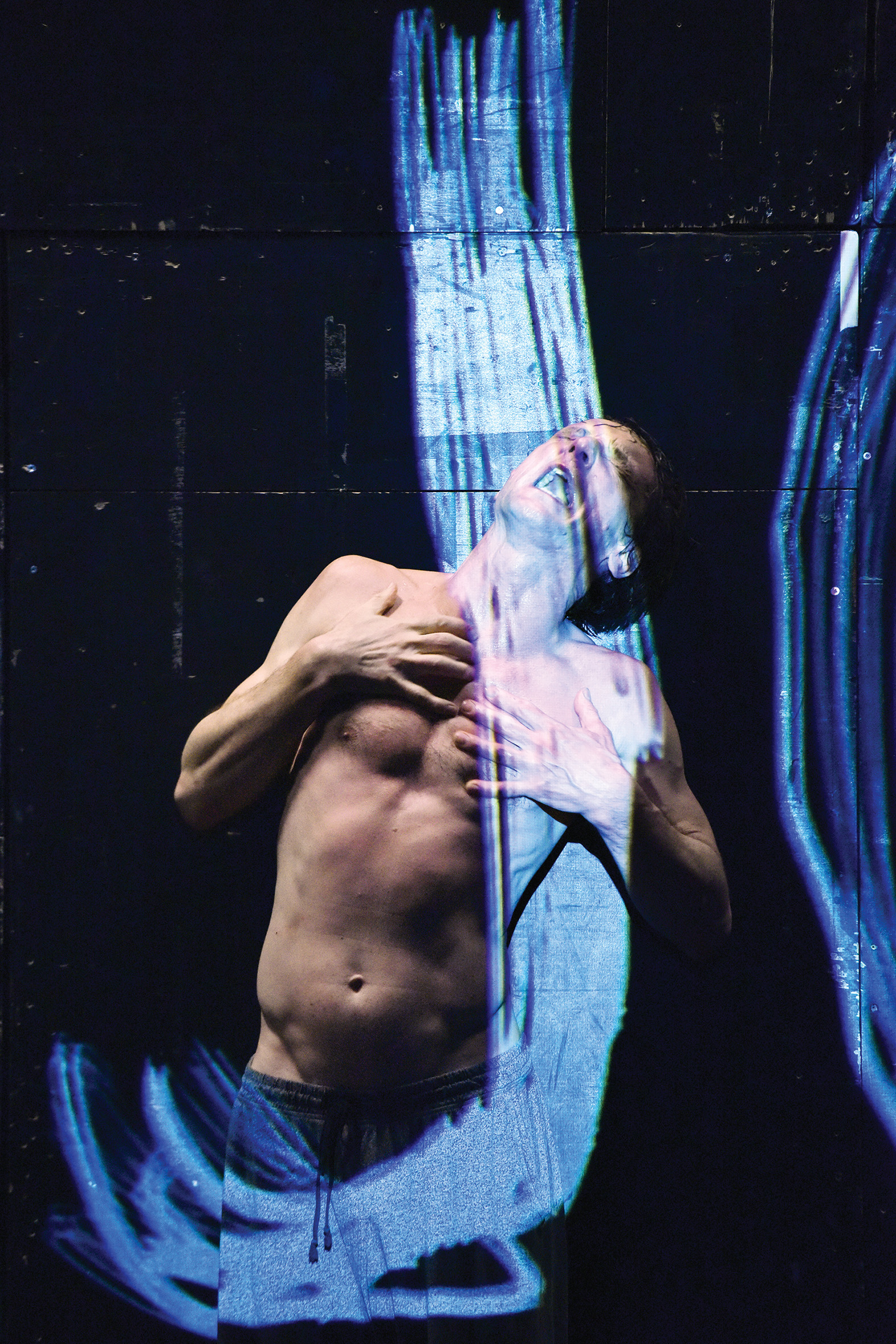 Bojan Jablanovec in Marko Mandić: MandićCirkus, performans; SNG Drama, LJ | Peter Uhan