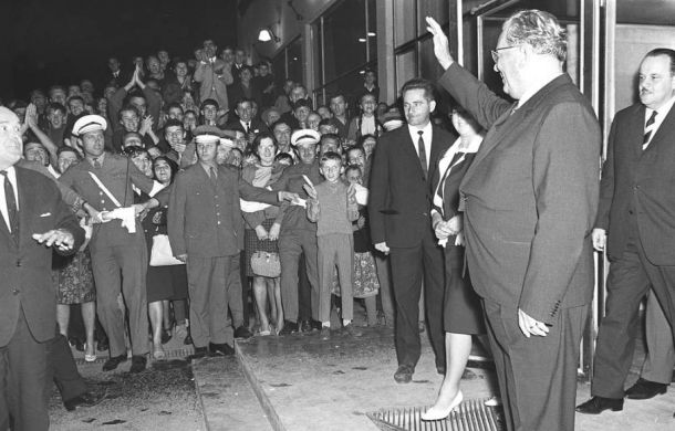 Nekdanji jugoslovanski predsednik Josip Broz - Tito v Mariboru leta 1966 