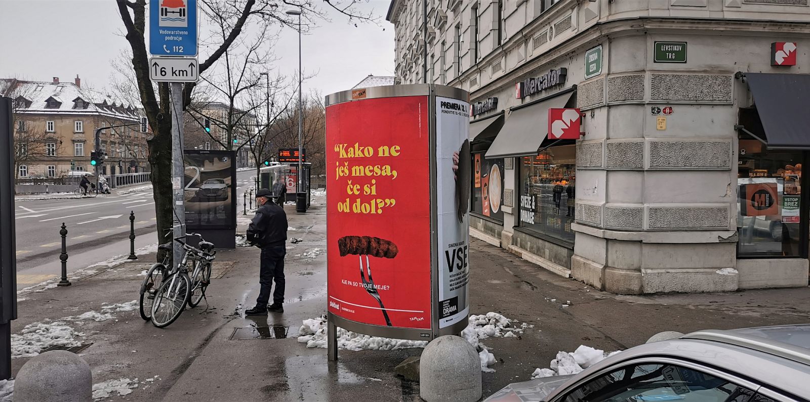 »Kako ne ješ mesa, če si od dol?«