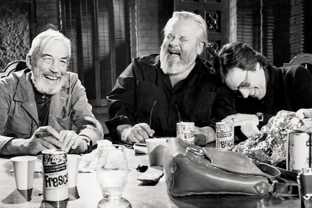 John Huston, Orson Welles in Peter Bogdanovich v filmu Druga stran vetra (posnet leta 1978, prvič pa prikazan leta 2018 na Netflixu, režija Orson Welles)