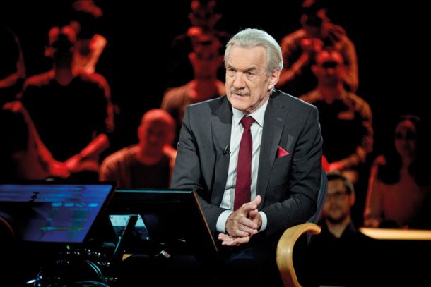 Slavko Bobovnik v vlogi voditelja TV kviza Milijonar