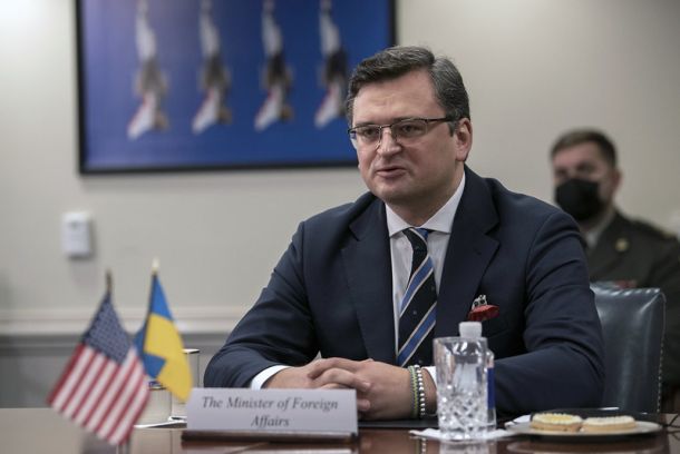 Dmtro Kuleba, ukrajinski zunanji minister, ruske oblasti obtožuje kraje žita