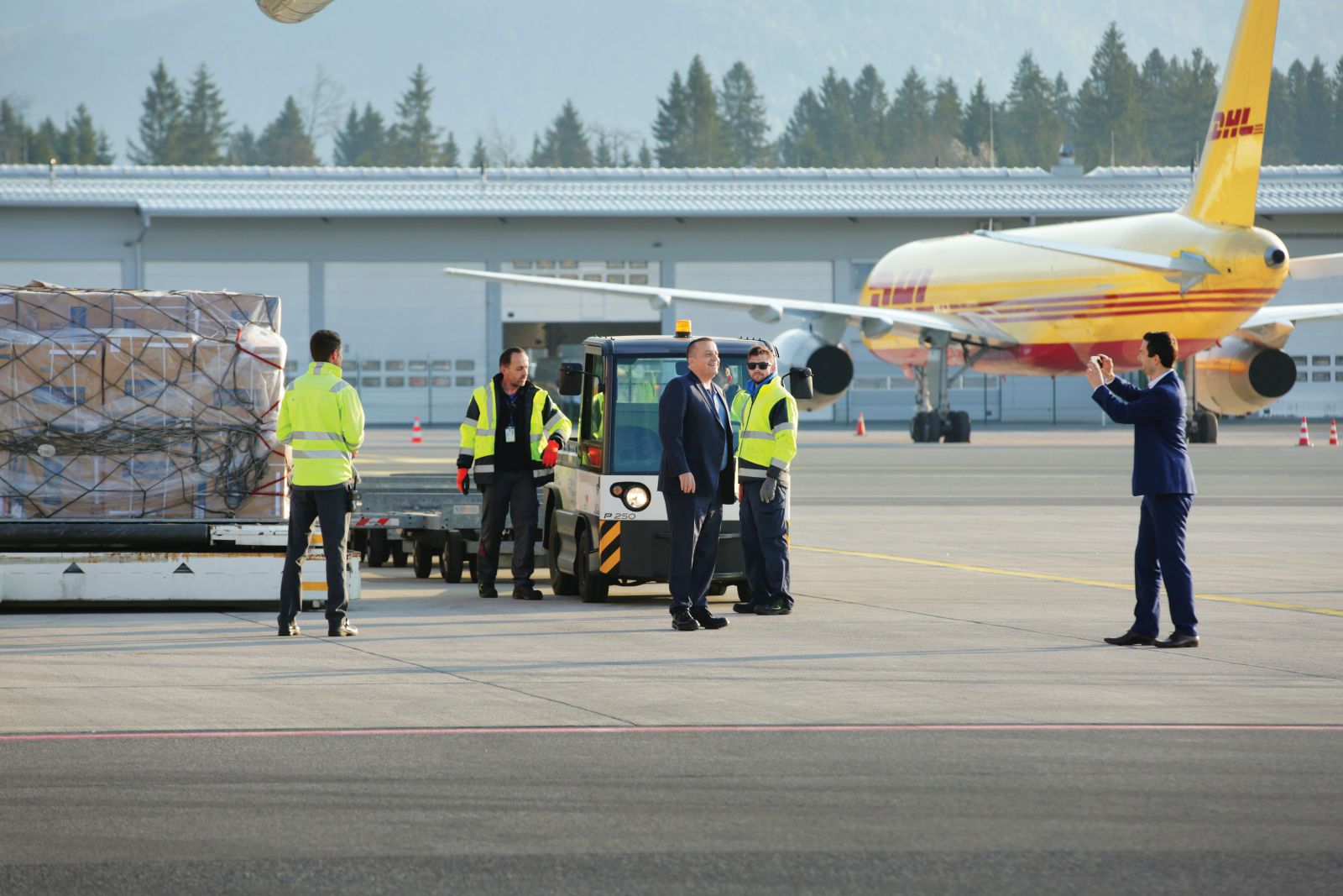 Joc Pečečnik, novi predsednik Kluba slovenskih podjetnikov, je bil eden redkih izbrancev, ki so lahko na začetku epidemije v državo uvažali zaščitno opremo