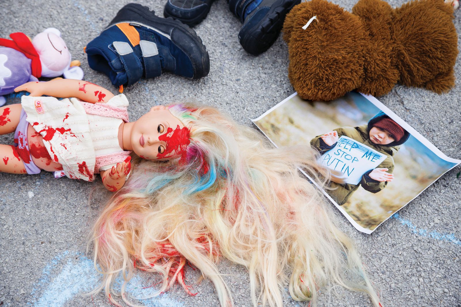 Protest za ukrajinske otroke v Ljubljani | Luka Dakskobler