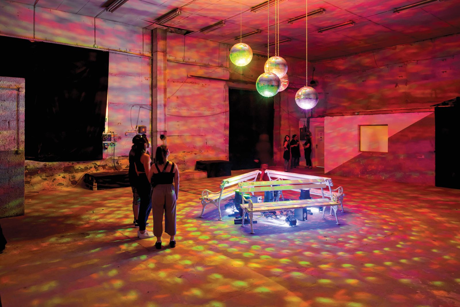 Marjeta Zupančič: InstaVrt, svetlobna instalacija, Libertas Festival, KP | Aleš Rosa