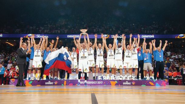 Zmaga slovenske košarkarske reprezentance na evropskem prvenstvu v košarki v Istanbulu leta 2017. Potem ko je v finalu pometla s še zadnjo tekmico Srbijo, je prvič v zgodovini postala evropska prvakinja.
