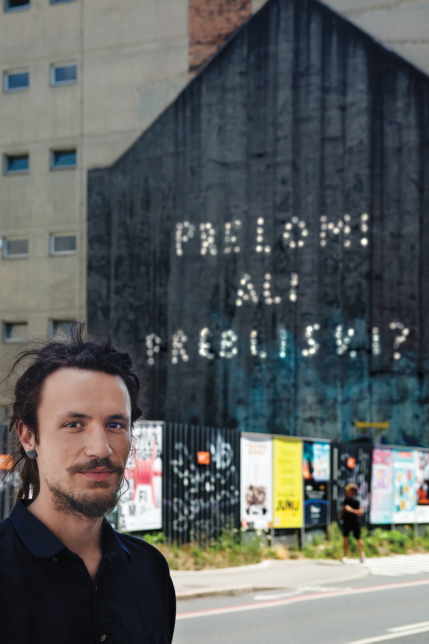 Danilo Milovanović: Solarni mural #2 – Prelomi ali prebliski?, Svetlobna gverila, LJ | DK