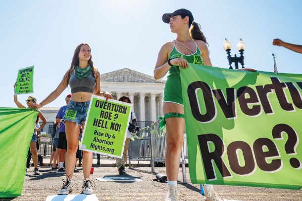 Protest proti grozeči napovedi odločitve vrhovnega sodišča v Washingtonu 