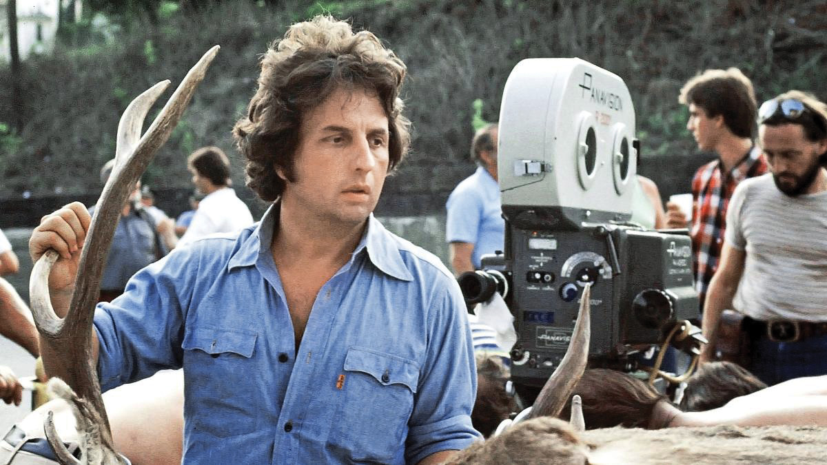 Režiser Michael Cimino med snemanjem filma Lovec na jelene (1978)