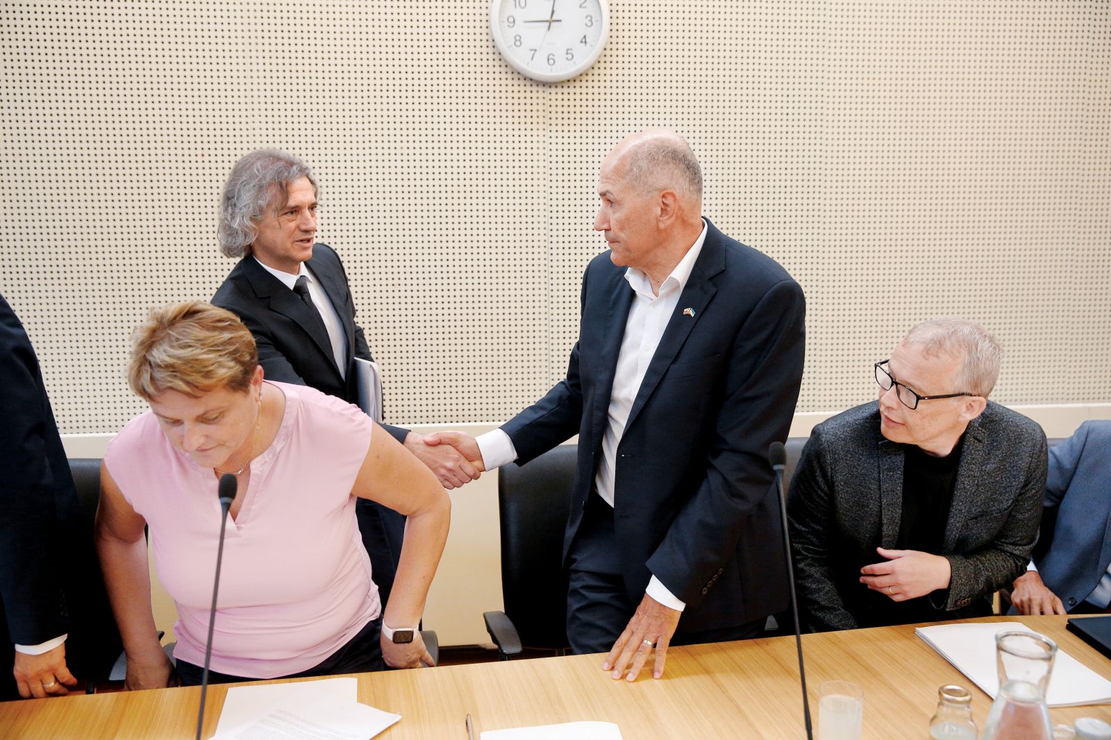 Janez Janša in Robert Golob na posvetu o energetski in prehranski krizi / | Borut Krajnc