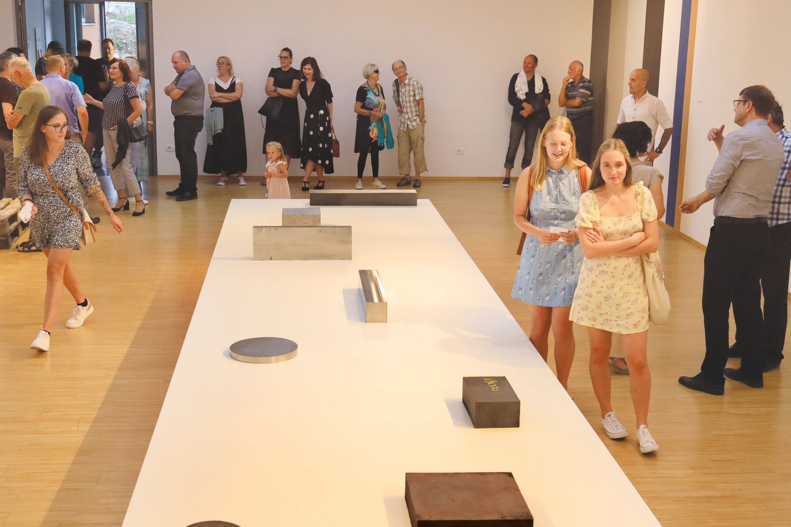 Tobias Putrih: Industrija jekla, KGLU, Galerija Ravne | Robert Ograjenšek