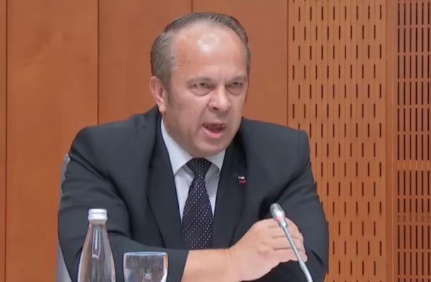 VIDEO: Besedni dvoboj med Brankom Grimsom in Miho Kordišem