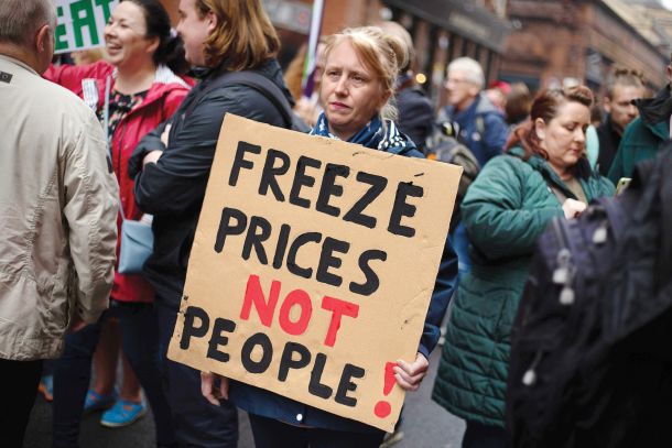 Protest proti visokim cenam energije v Glasgowu. Avgust 2022