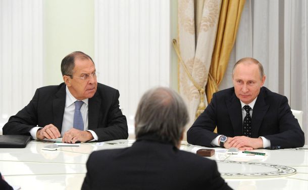 Sergej Lavrov in Vladimir Putin