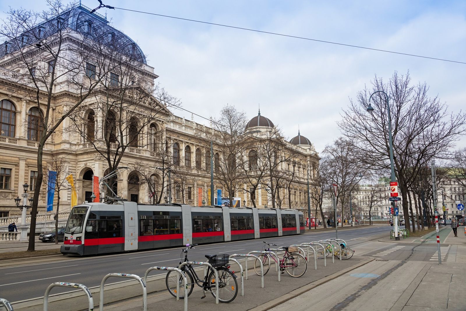 Na Dunaju načrtujejo konec ogrevanja s plinom in kurilnim oljem