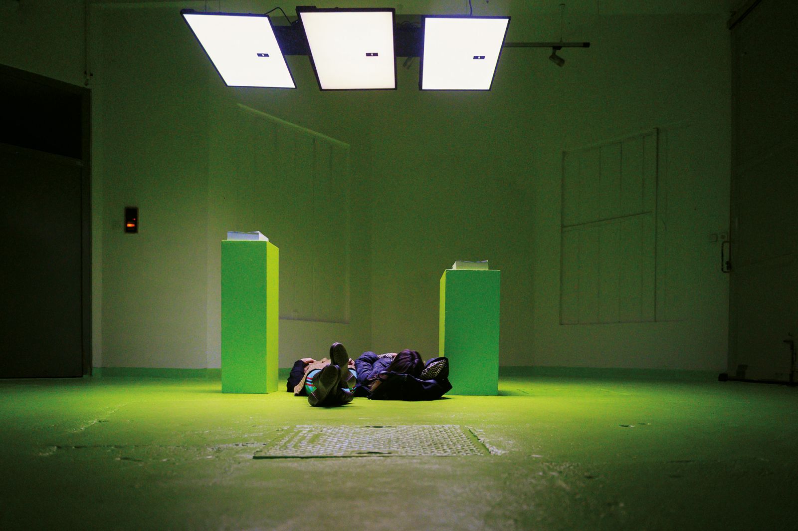 Toni Soprano Meneglejte in Irena Borić: Vertikalni oblaki, avla GT22, MB | Gregor Salobir