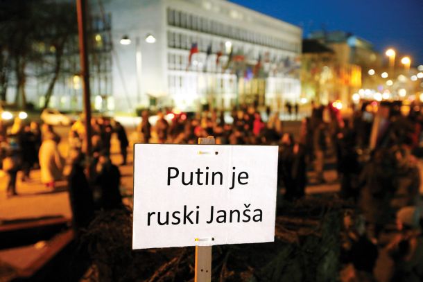 Protest proti vojni in samodržcem v Ljubljani