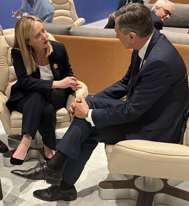 Predsednik republike Borut Pahor,se je na podnebni konferenci COP27 v Šarm el Šejku v Egiptu srečal z italijansko premierko Giorgio Meloni.