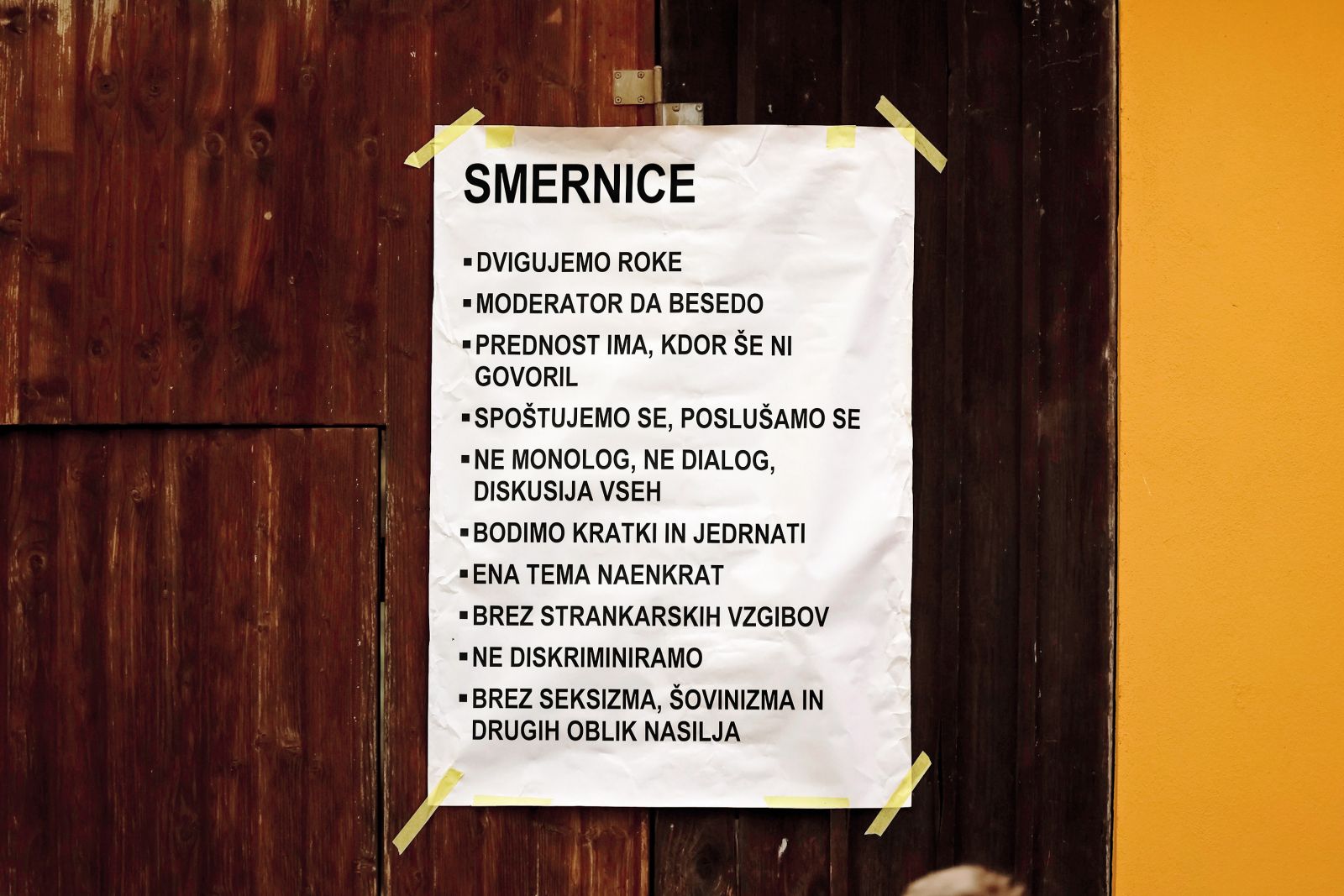 V novem skvotu