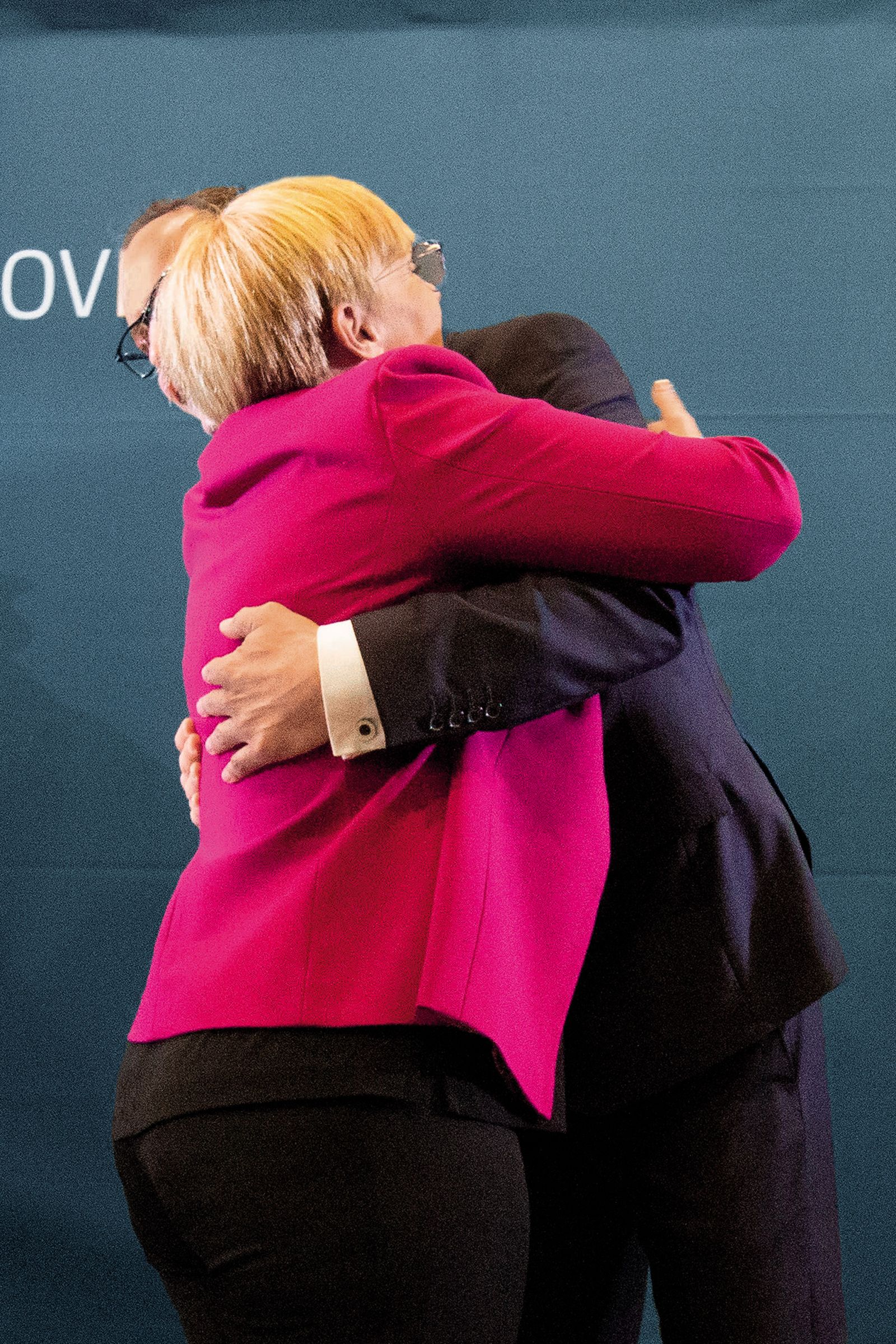 Objem zmagovalke in poraženca na volitvah | Borut Krajnc