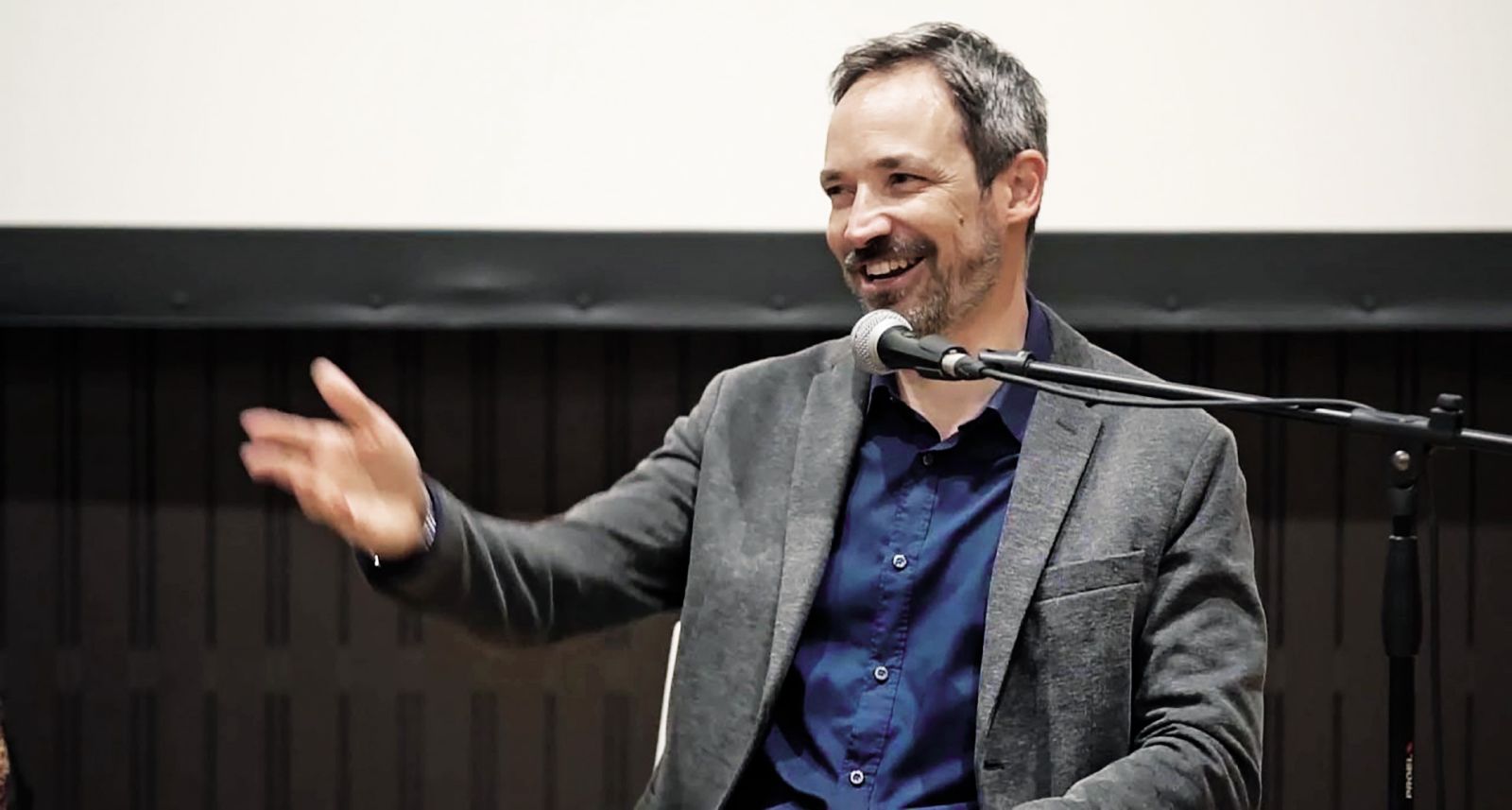 F. H. Naji predstavlja knjigo Ringlšpil