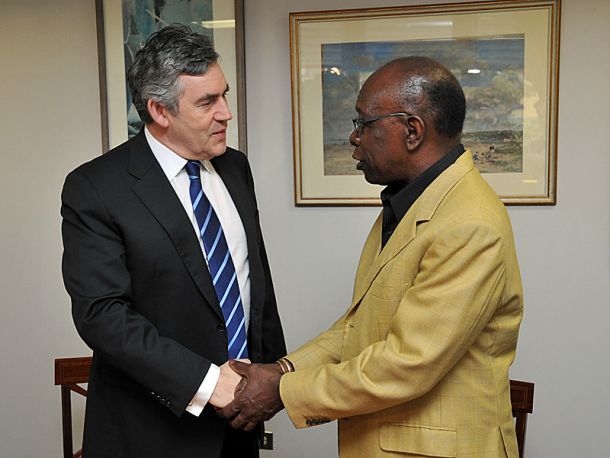 Gordon Brown welcomes Jack Warner, Vice-President of FIFA, to the British High Commission in Trinidad & Tobago, 27 November 2009; Crown copyright.