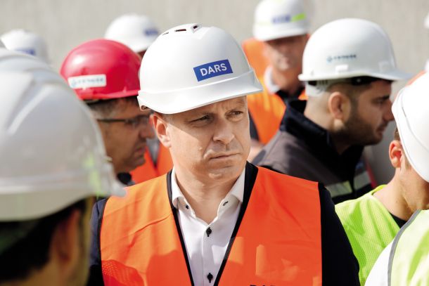 Valentin Hajdinjak (NSi) tudi po menjavi vlade ostaja na čelu Darsa.