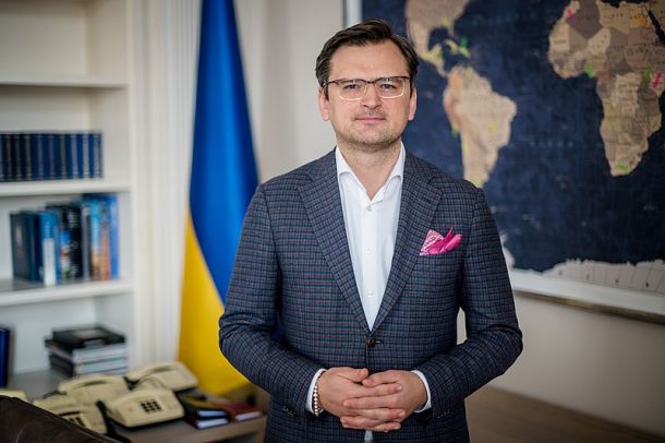 Ukrajinski zunanji minister Dmitro Kuleba je Rusijo in druge ključne članice Organizacije za varnost in sodelovanje v Evropi (Ovse) pozval k nujnemu srečanju.