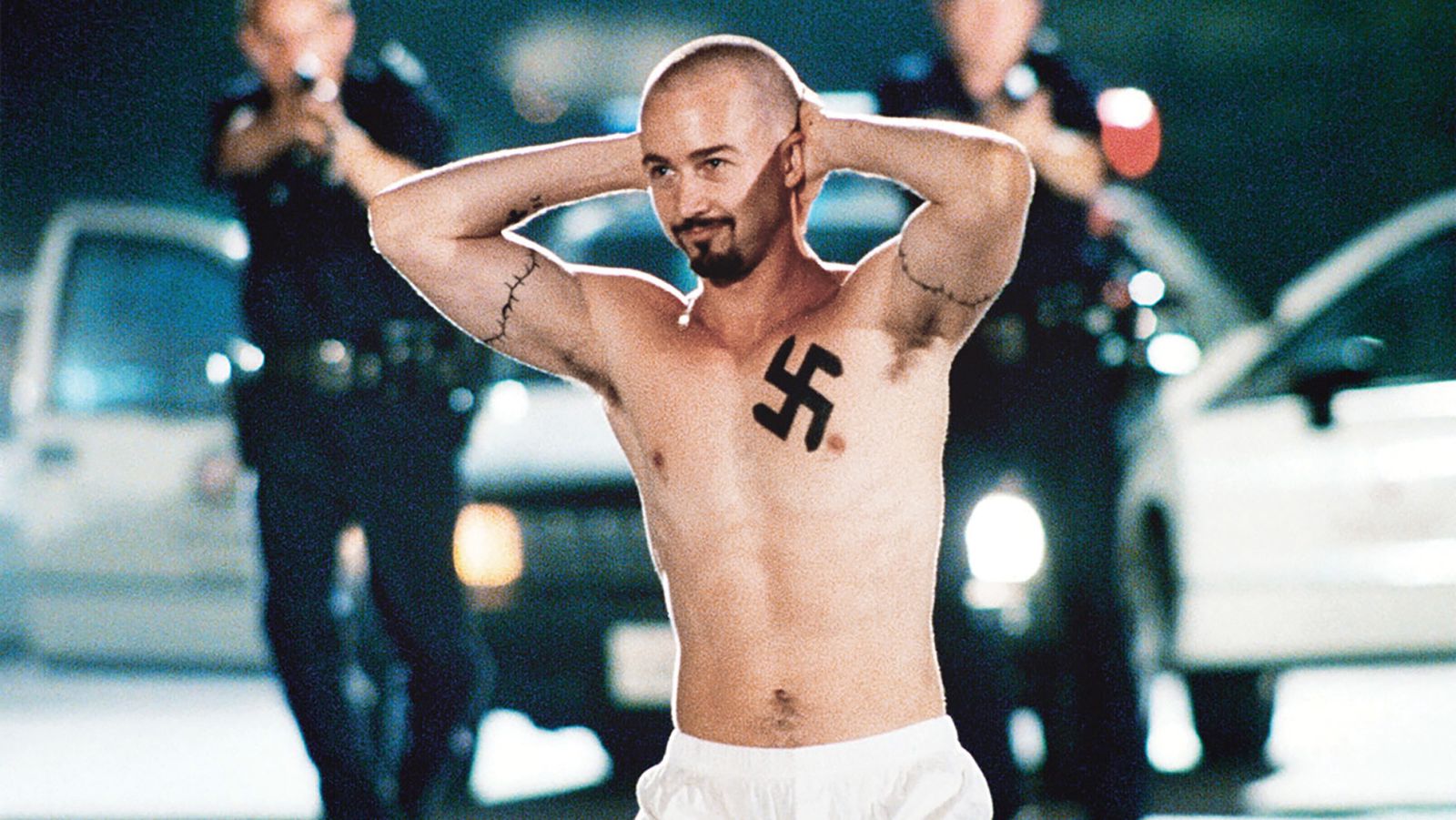 Prizor iz filma Generacija X (1998), ki zaznamuje protagonista knjige.