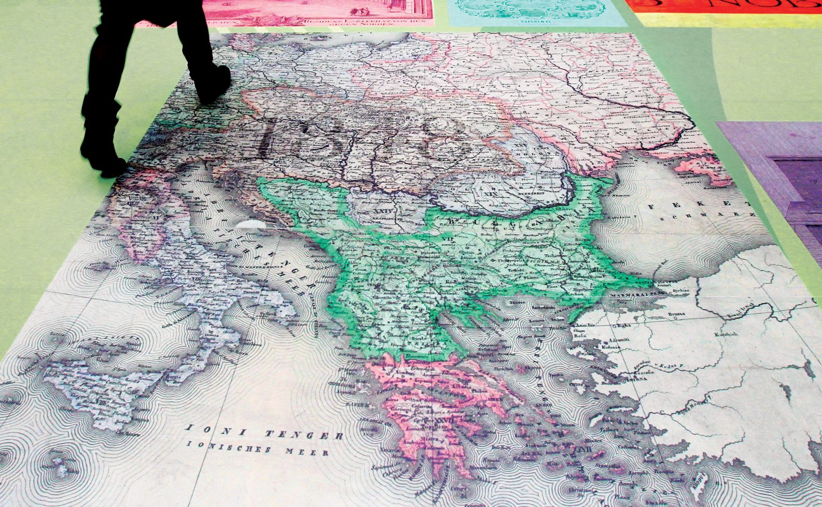 Leta 2011, za časa madžarskega predsedovanja EU, je Orbán v Bruslju na ogled postavil zemljevid Velike Madžarske