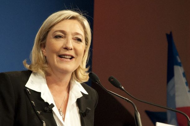 Voditeljica Nacionalnega zbora Marine Le Pen je veteranka francoske politike in je dolgo veljala za edino resno predsedniško kandidatko skrajne desnice.