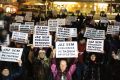 Množični pobudniki petkovih protestov namesto kaznovanega Jaše Jenulla
