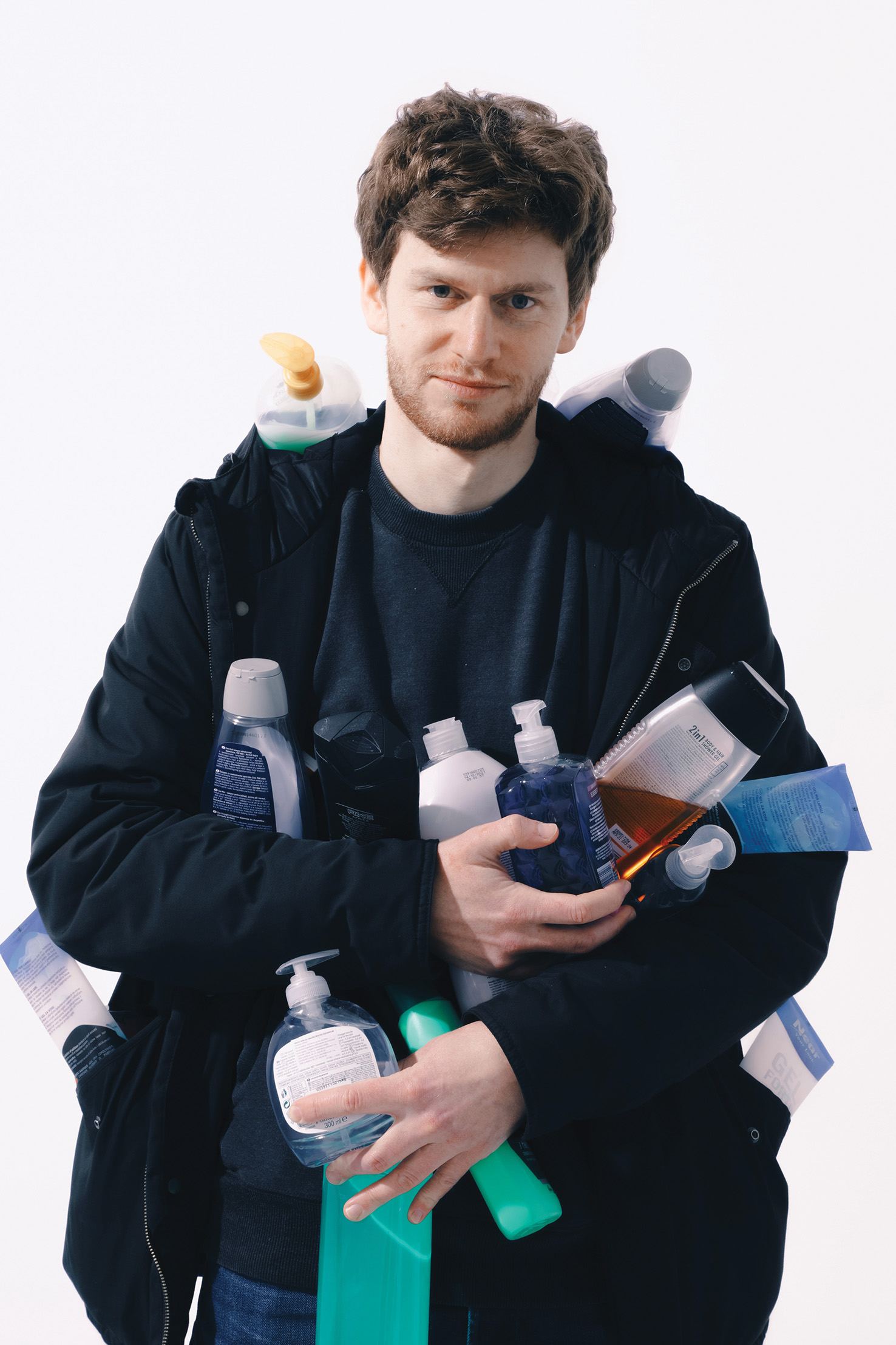 Maks Bricelj: Gel Chambers, R Space, LJ | Zupanov