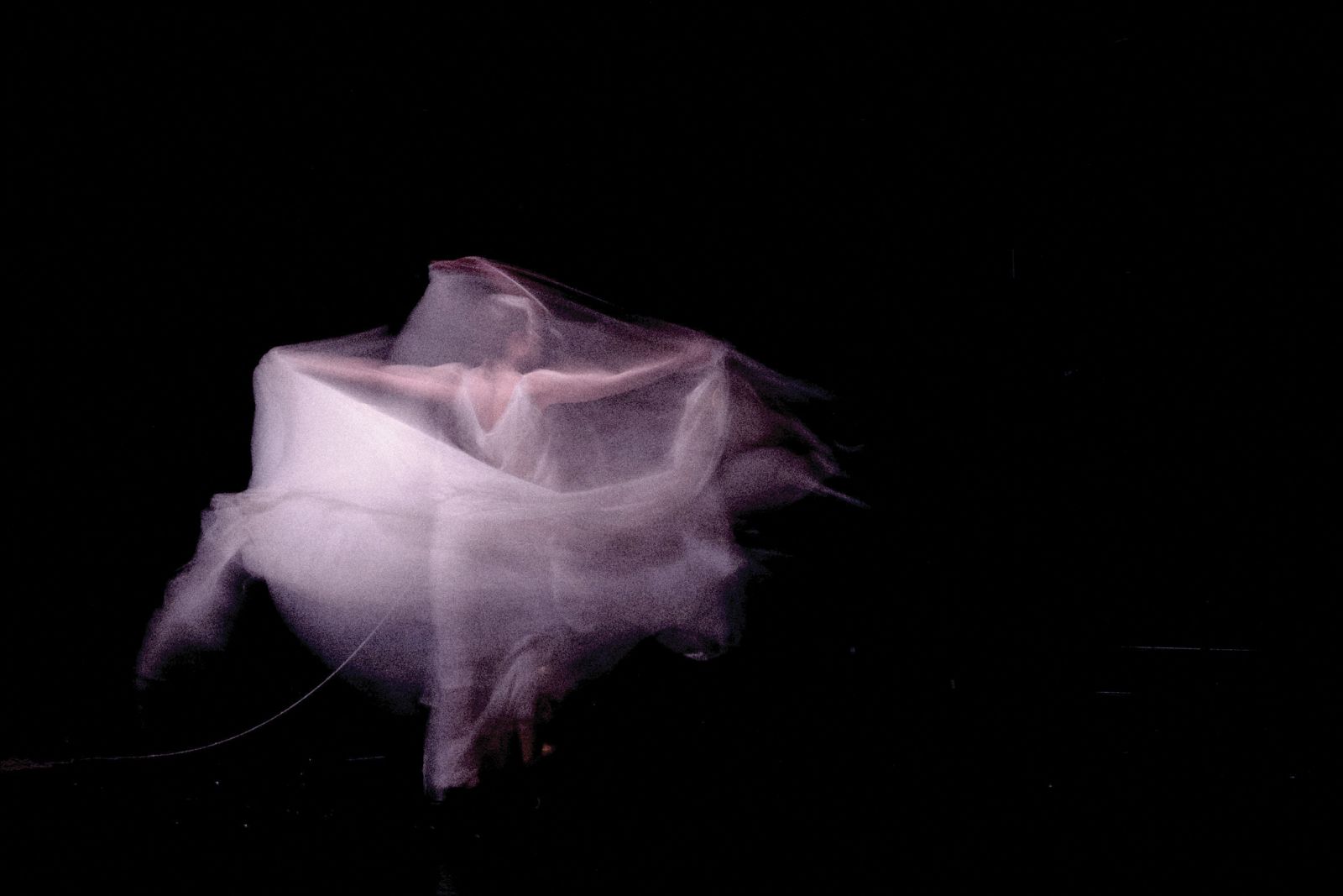 Ana Pandur, Damir Avdić: Party box – Beli šum/Črni zvoki, Bi flamenko festival, Cankarjev dom, LJ | Nika Hölcl Praper, fotobeležNica