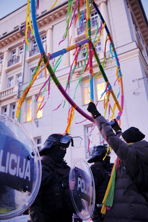 Shod za mir; nevladne organizacije in civilna družba, TR, LJ